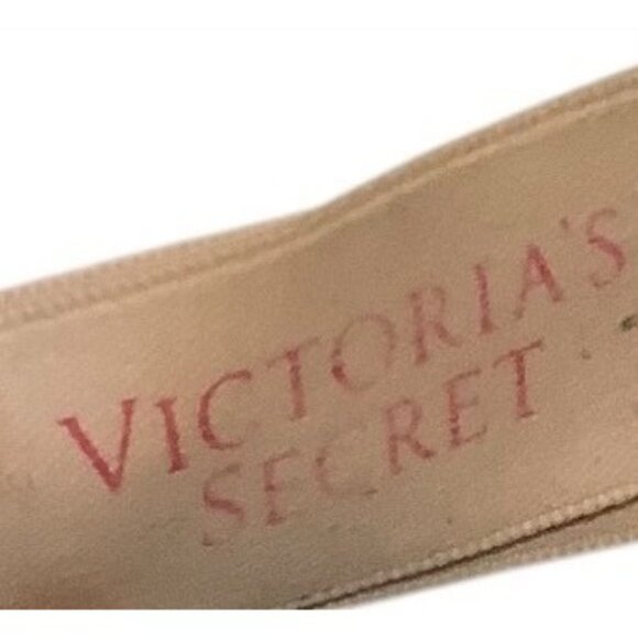 Victoria's Secret Leopard Print Push-Up Bra Size 34B Adjustable Straps Underwire - Picture 3 of 6